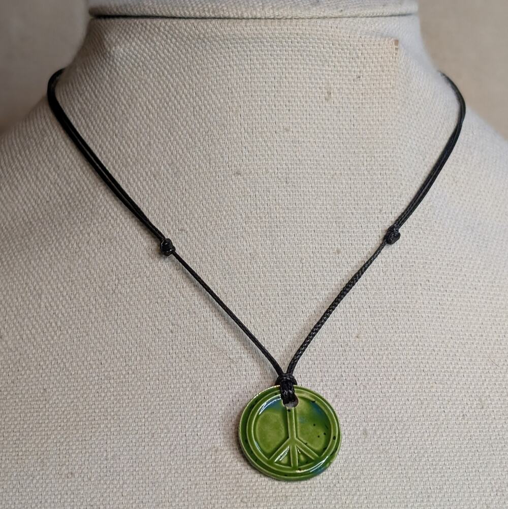 Green Peace Sign Ceramic Boho Hippie Rope Cord Adjustable Necklace